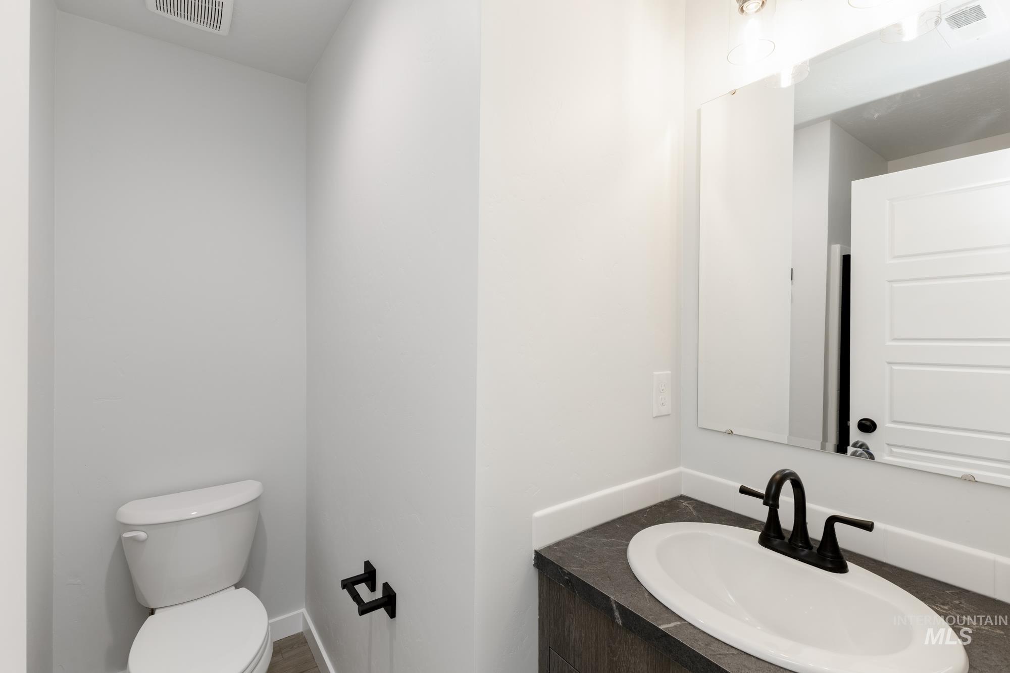 5343 E Burnte Peak St, Nampa, Idaho 83687, 5 Bedrooms, 3 Bathrooms, Residential For Sale, Price $519,990,MLS 98954469