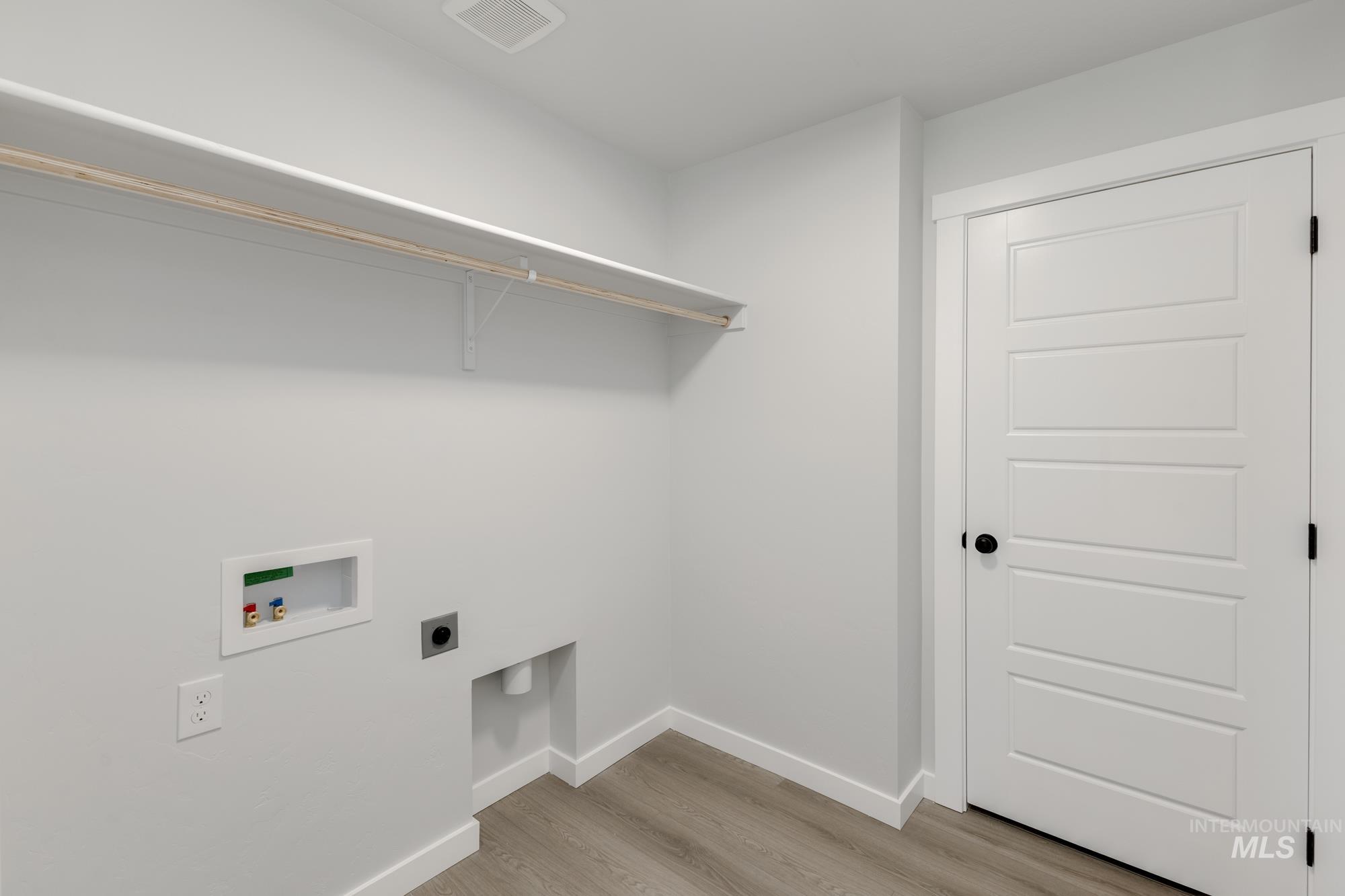 5343 E Burnte Peak St, Nampa, Idaho 83687, 5 Bedrooms, 3 Bathrooms, Residential For Sale, Price $519,990,MLS 98954469