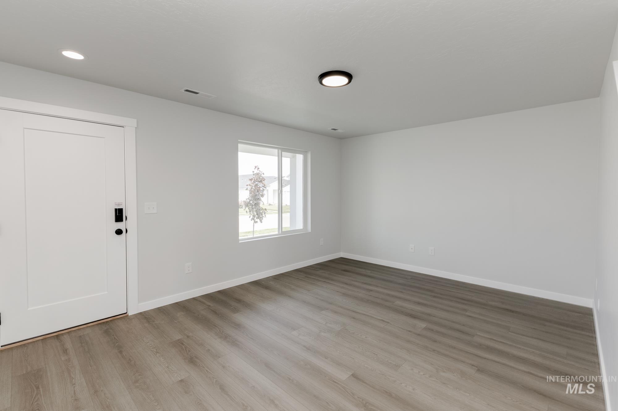 5343 E Burnte Peak St, Nampa, Idaho 83687, 5 Bedrooms, 3 Bathrooms, Residential For Sale, Price $519,990,MLS 98954469