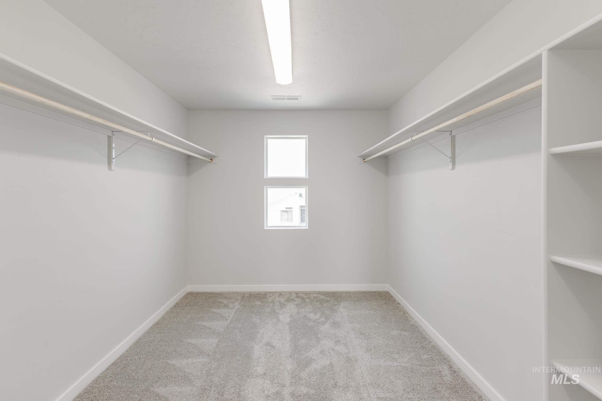 5343 E Burnte Peak St, Nampa, Idaho 83687, 5 Bedrooms, 3 Bathrooms, Residential For Sale, Price $519,990,MLS 98954469