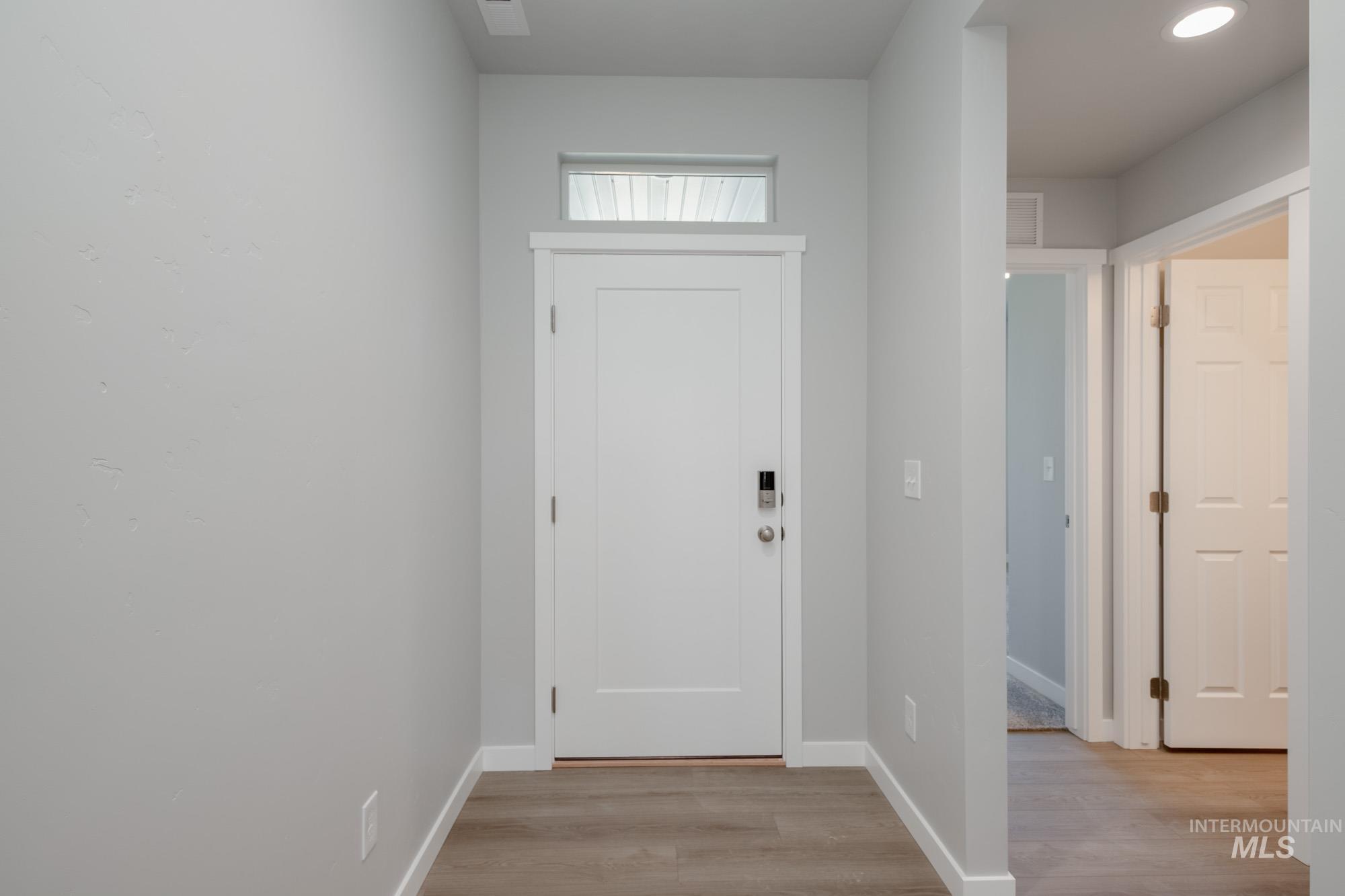 3058 N Arroyo Vista Way, Kuna, Idaho 83634, 4 Bedrooms, 2 Bathrooms, Residential For Sale, Price $439,990,MLS 98954477