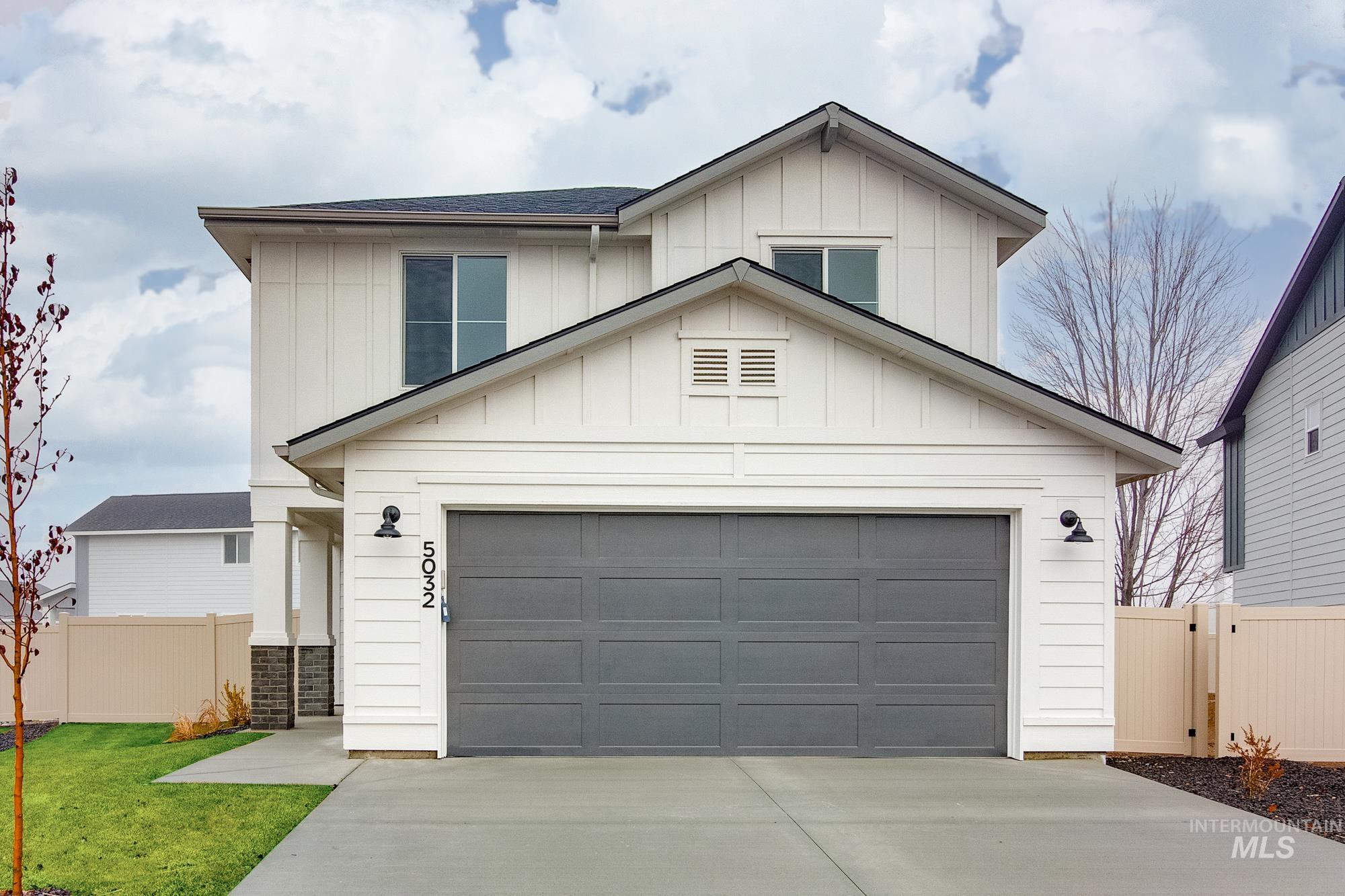 4237 E Woodmurra St, Meridian, Idaho 83642, 4 Bedrooms, 2.5 Bathrooms, Residential For Sale, Price $461,990,MLS 98954481