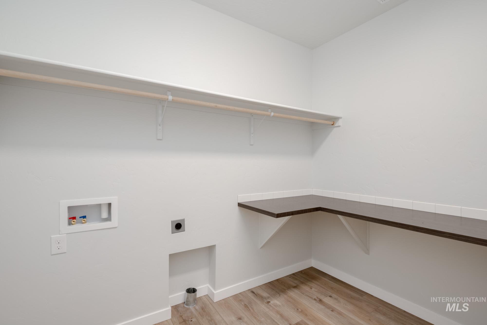 7351 W Eagle Grove St, Boise, Idaho 83709, 5 Bedrooms, 2.5 Bathrooms, Residential For Sale, Price $699,990,MLS 98954484