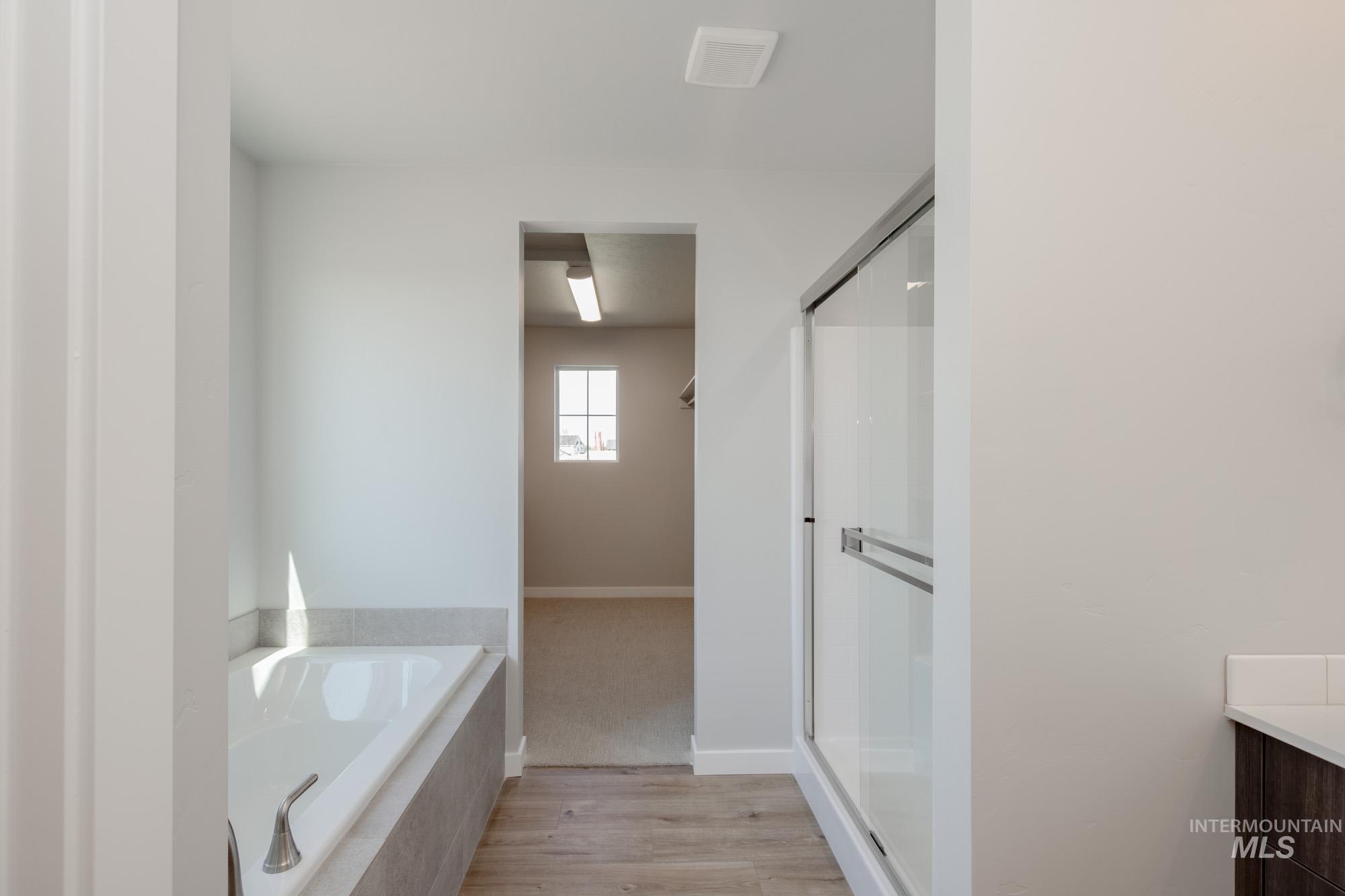 16696 Carlin Ave, Caldwell, Idaho 83607, 4 Bedrooms, 2 Bathrooms, Residential For Sale, Price $464,990,MLS 98954489