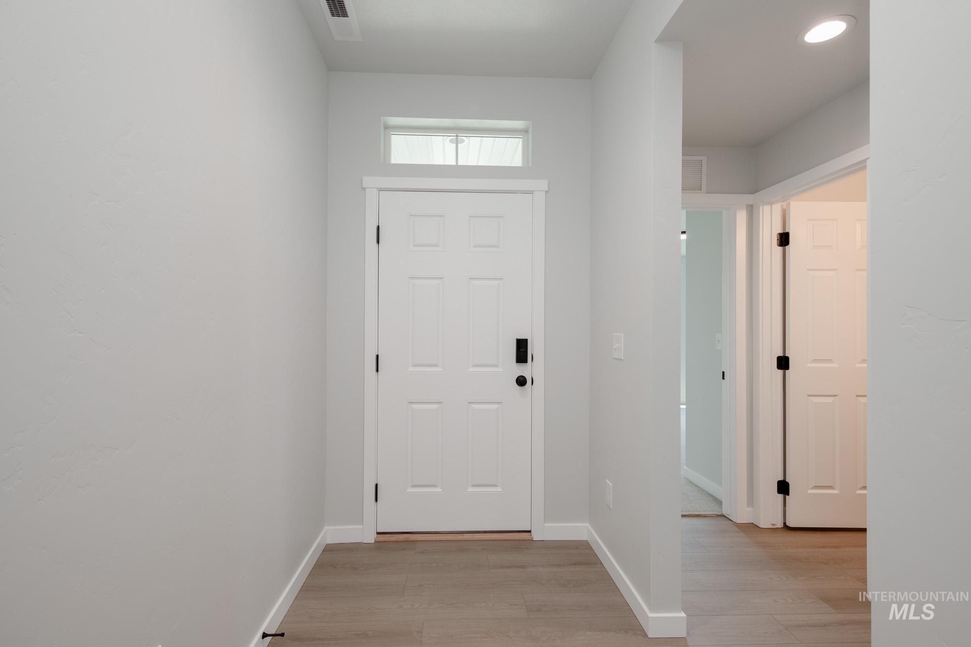 13342 Cut St, Caldwell, Idaho 83607, 4 Bedrooms, 2 Bathrooms, Residential For Sale, Price $407,990,MLS 98954490