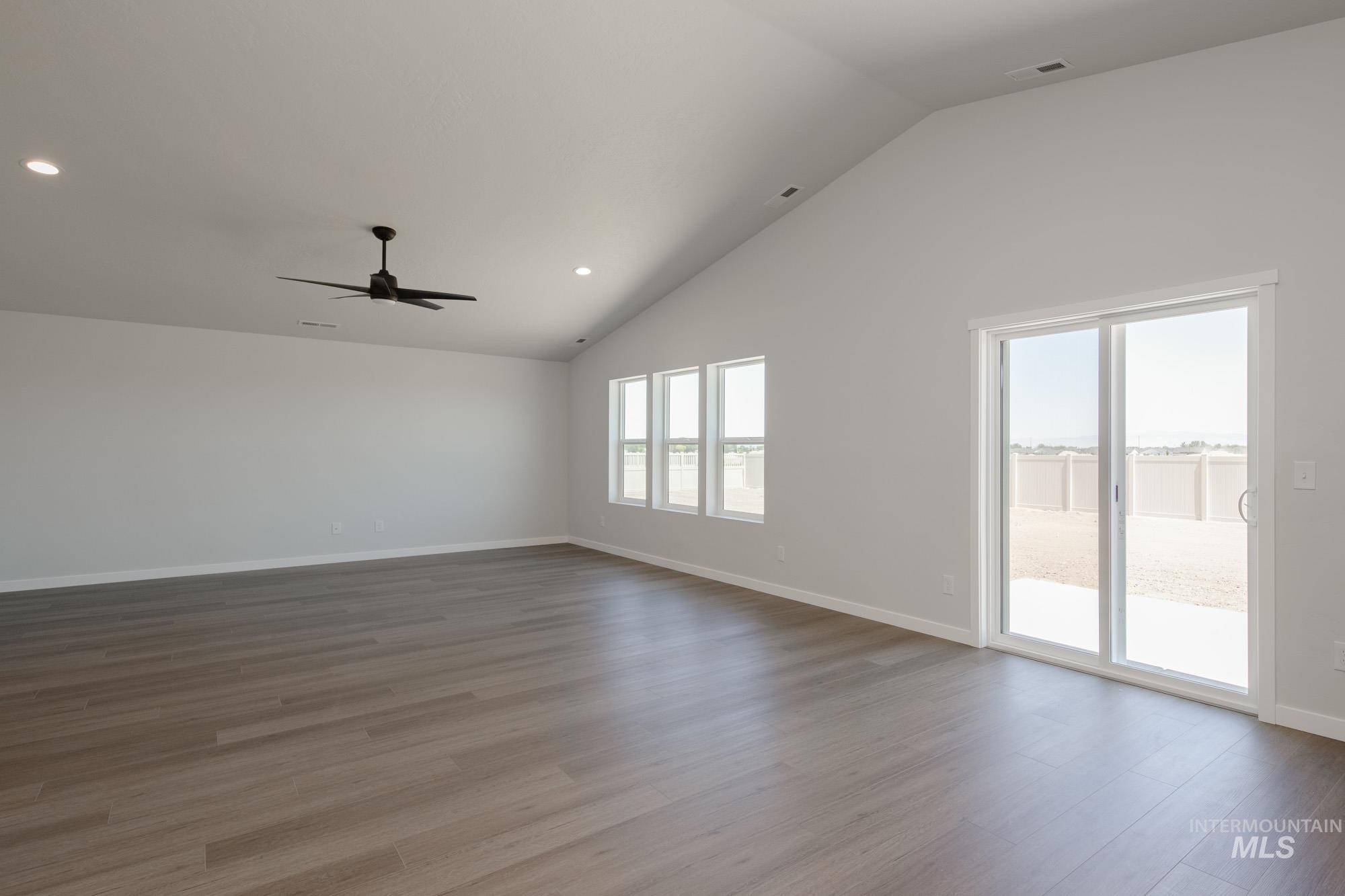 16290 Backfill Pl, Caldwell, Idaho 83607, 4 Bedrooms, 2 Bathrooms, Residential For Sale, Price $397,990,MLS 98954496