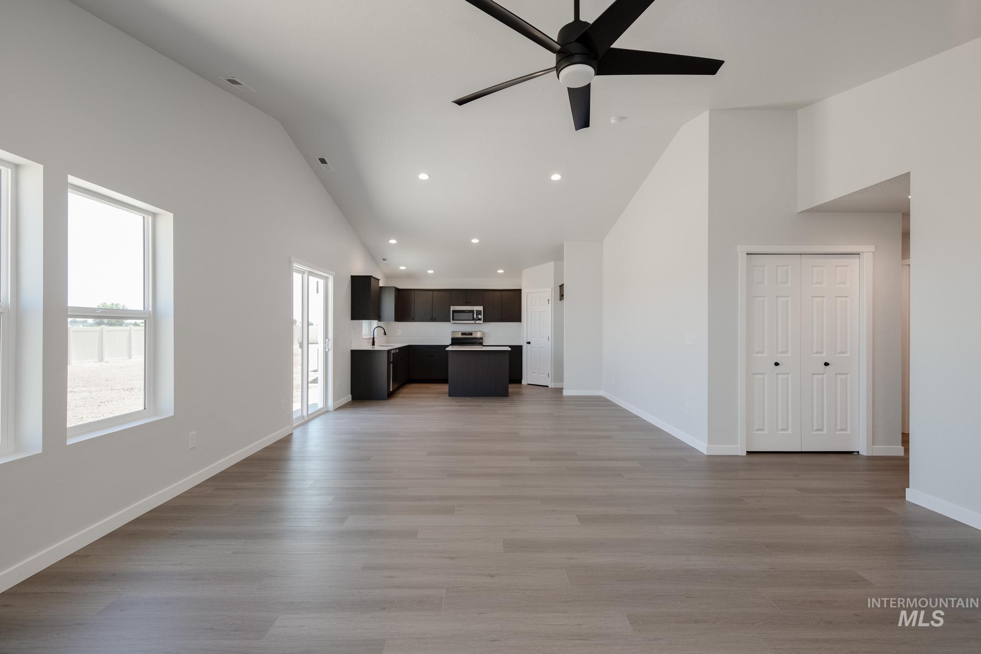 16290 Backfill Pl, Caldwell, Idaho 83607, 4 Bedrooms, 2 Bathrooms, Residential For Sale, Price $397,990,MLS 98954496