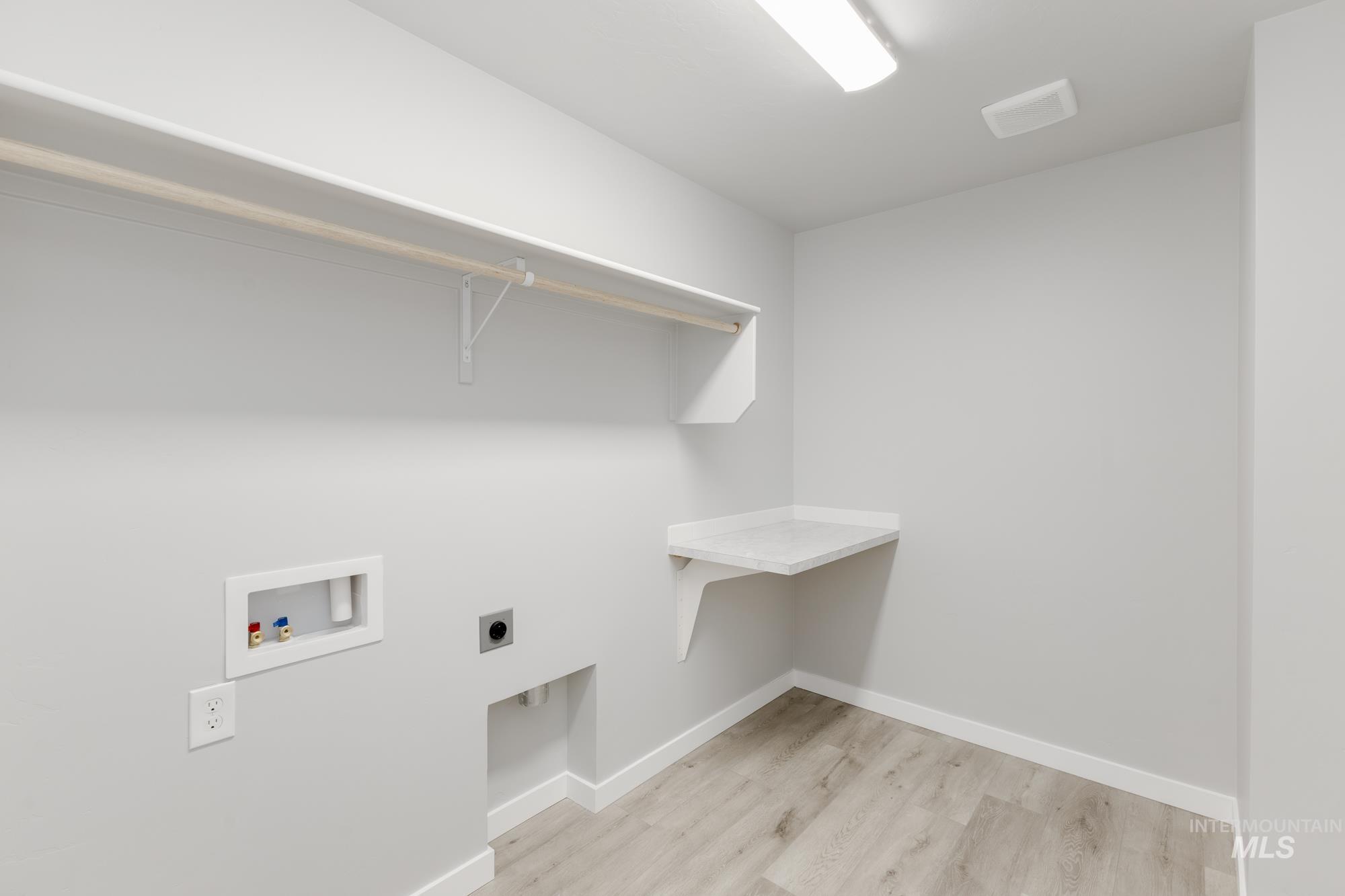 1015 E Perjue Basin Dr, Nampa, Idaho 83686, 4 Bedrooms, 2 Bathrooms, Residential For Sale, Price $464,990,MLS 98954497