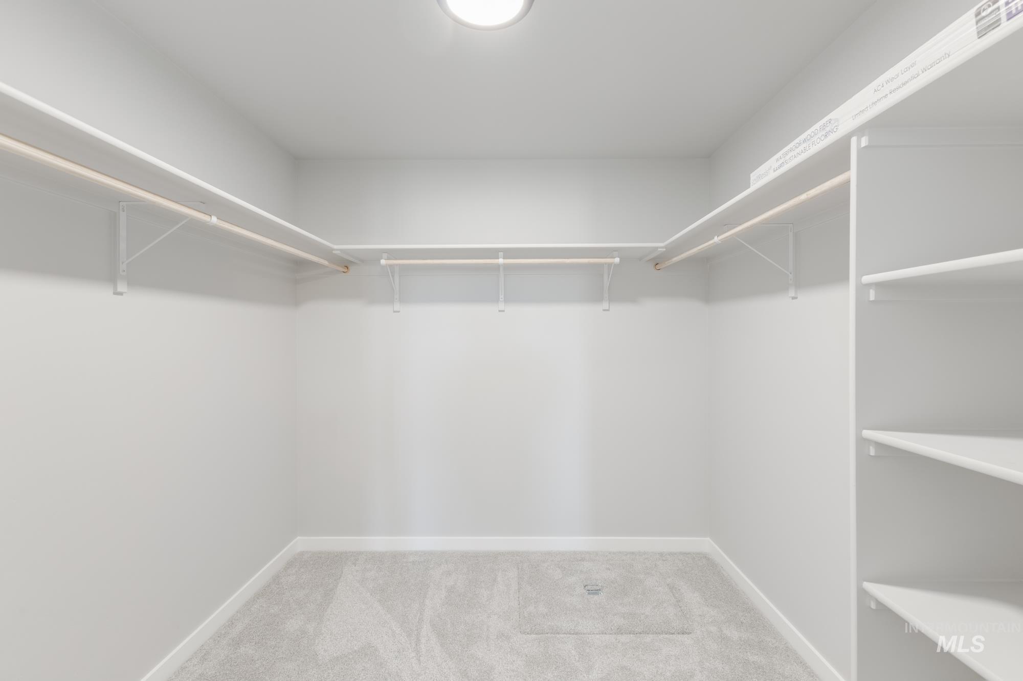 1015 E Perjue Basin Dr, Nampa, Idaho 83686, 4 Bedrooms, 2 Bathrooms, Residential For Sale, Price $464,990,MLS 98954497