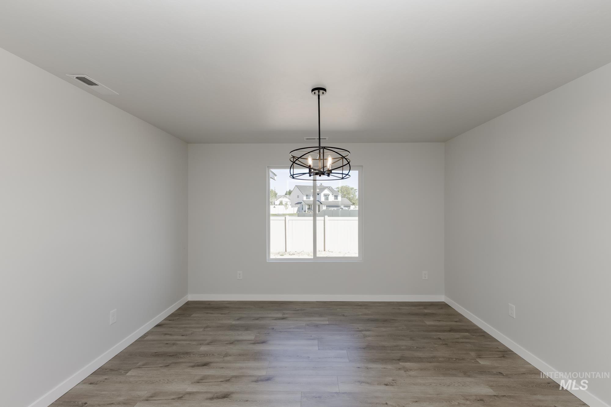 5304 S Danforth Ave, Nampa, Idaho 83686, 4 Bedrooms, 3 Bathrooms, Residential For Sale, Price $629,990,MLS 98954498