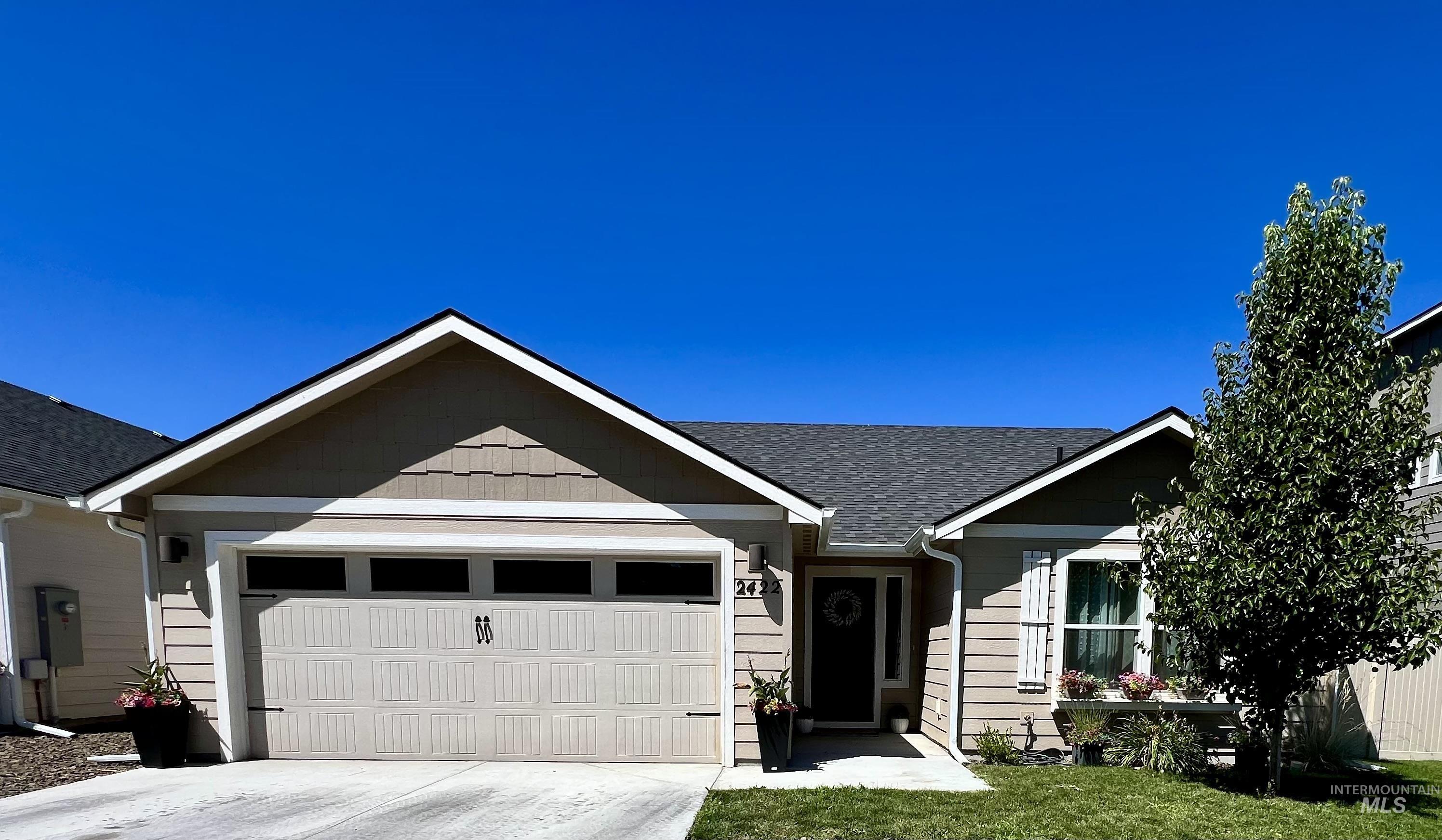 2422 Legacy Ct, Clarkston, Washington 99403, 3 Bedrooms, 2 Bathrooms, Residential For Sale, Price $409,900,MLS 98954561