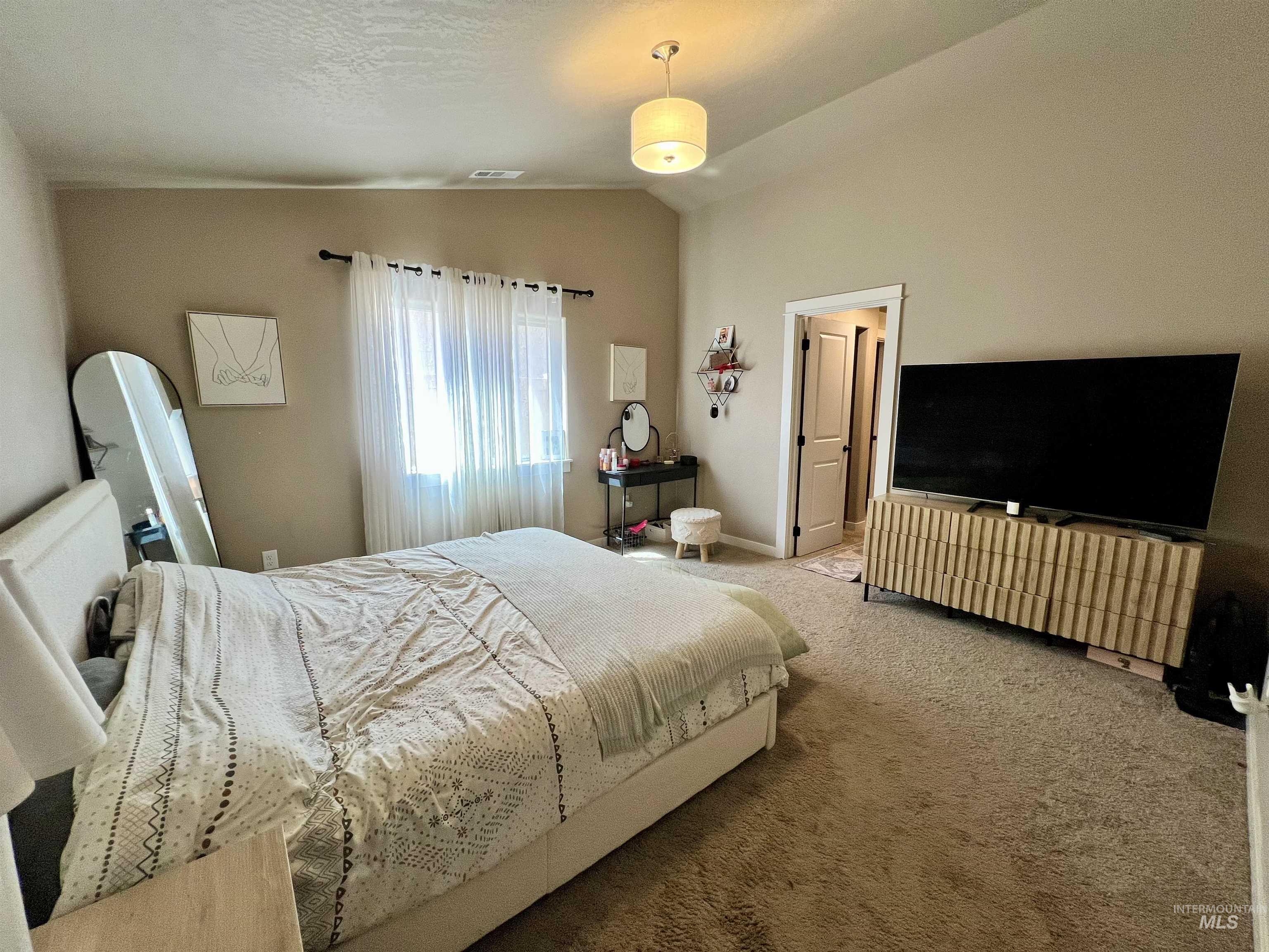 2422 Legacy Ct, Clarkston, Washington 99403, 3 Bedrooms, 2 Bathrooms, Residential For Sale, Price $409,900,MLS 98954561