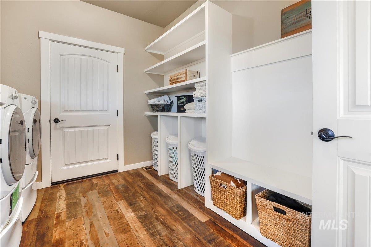 628 Pioneer Mountain Loop, Jerome, Idaho 83338, 4 Bedrooms, 2 Bathrooms, Residential For Sale, Price $530,000,MLS 98954567