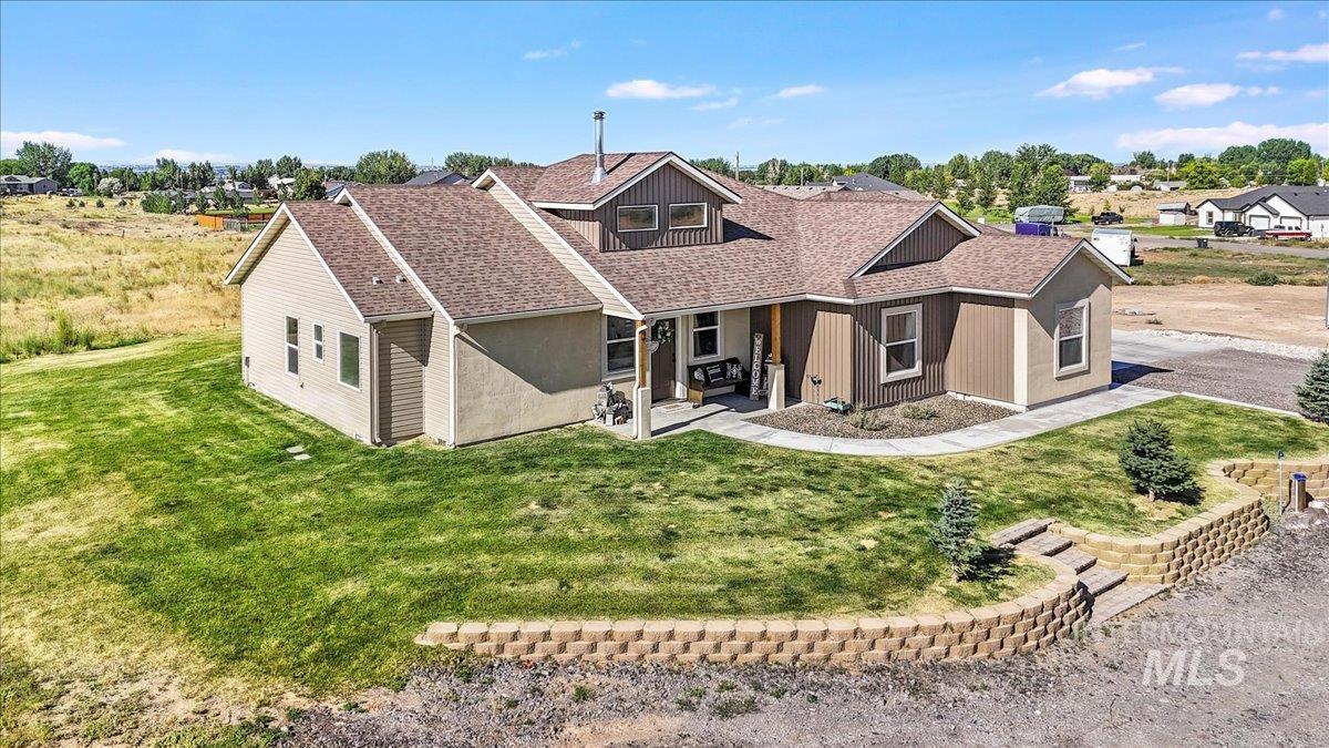 628 Pioneer Mountain Loop, Jerome, Idaho 83338, 4 Bedrooms, 2 Bathrooms, Residential For Sale, Price $530,000,MLS 98954567
