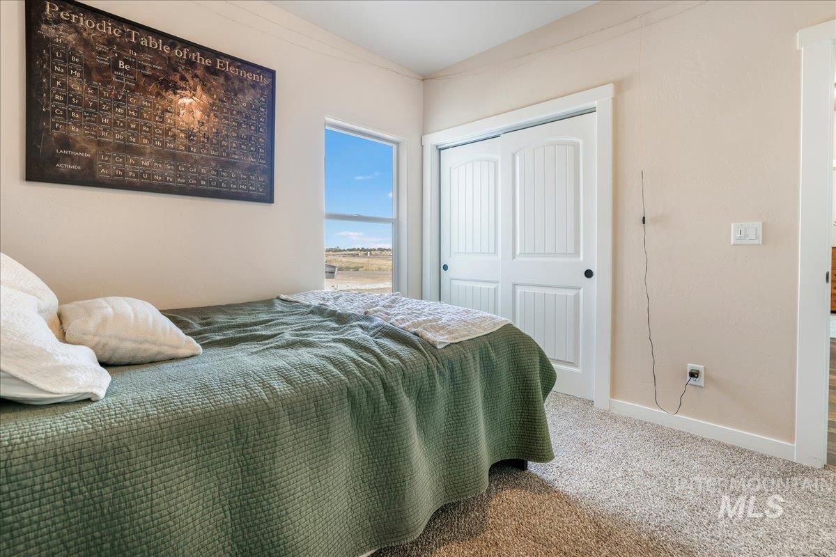 628 Pioneer Mountain Loop, Jerome, Idaho 83338, 4 Bedrooms, 2 Bathrooms, Residential For Sale, Price $530,000,MLS 98954567