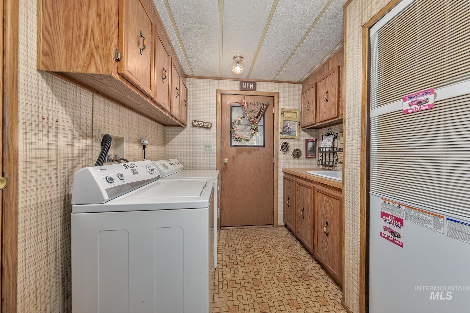 2701 N Alder Dr. # 77, Fruitland, Idaho 83619, 3 Bedrooms, 2 Bathrooms, Residential For Sale, Price $118,000,MLS 98954615