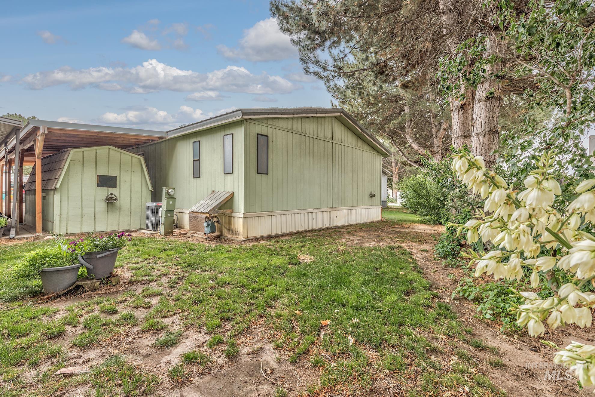2701 N Alder Dr. # 77, Fruitland, Idaho 83619, 3 Bedrooms, 2 Bathrooms, Residential For Sale, Price $98,900, 98954615