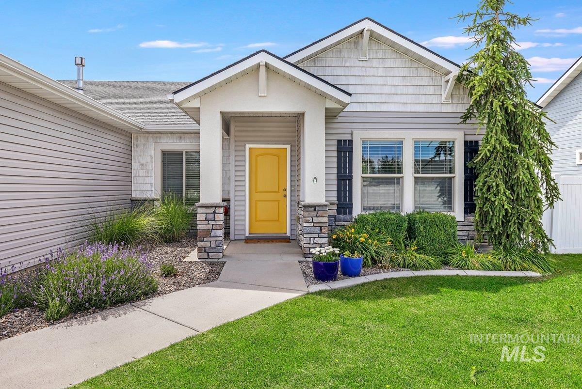 930 Ballard Way, Kimberly, Idaho 83341, 4 Bedrooms, 2 Bathrooms, Residential For Sale, Price $400,000,MLS 98954634