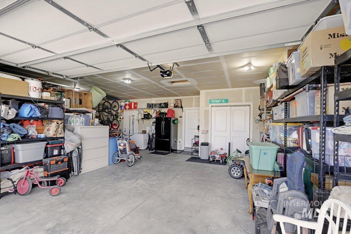 930 Ballard Way, Kimberly, Idaho 83341, 4 Bedrooms, 2 Bathrooms, Residential For Sale, Price $400,000,MLS 98954634