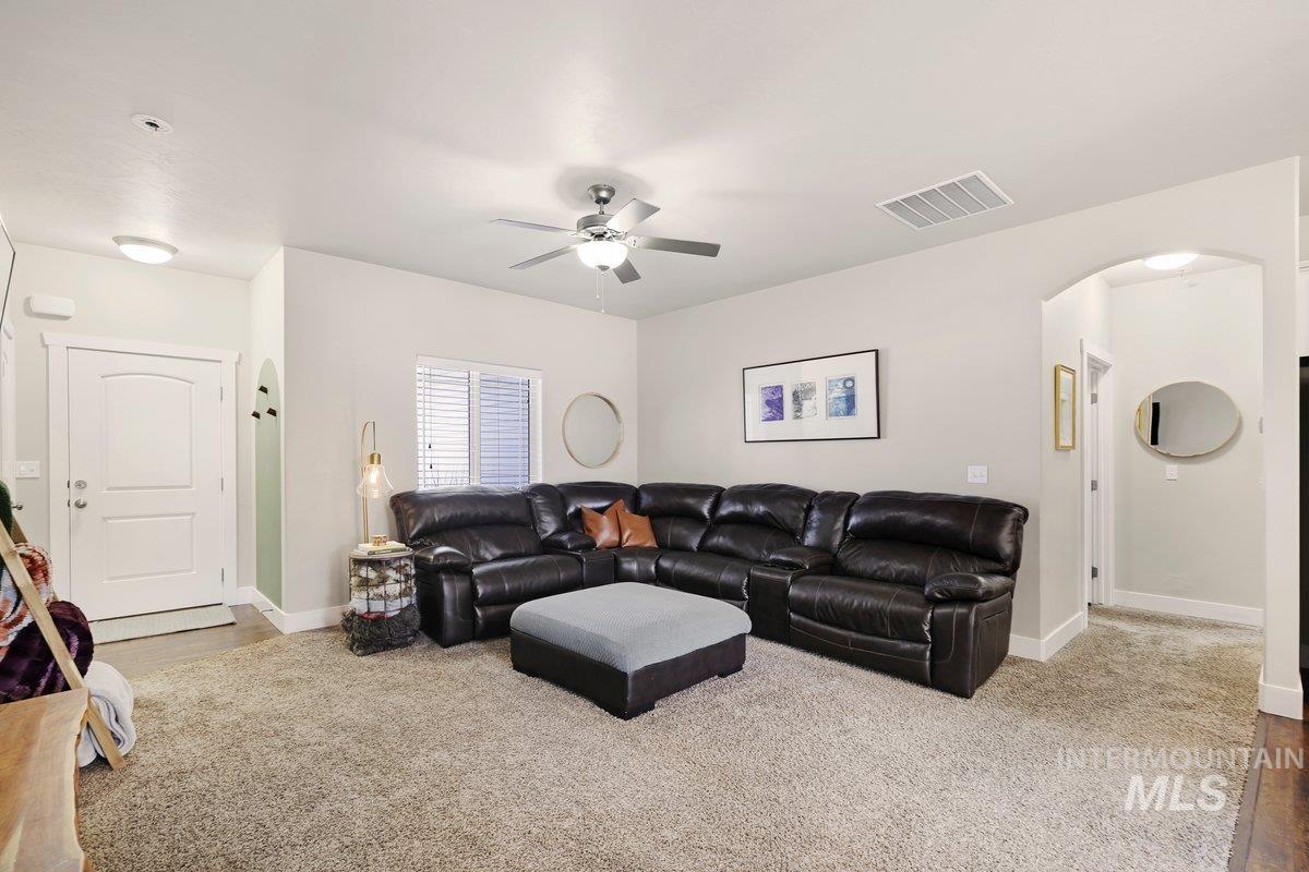 930 Ballard Way, Kimberly, Idaho 83341, 4 Bedrooms, 2 Bathrooms, Residential For Sale, Price $400,000,MLS 98954634