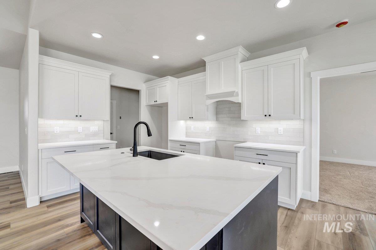 951 Gregory Way, Twin Falls, Idaho 83301-8565, 3 Bedrooms, 2 Bathrooms, Residential For Sale, Price $423,000,MLS 98954638