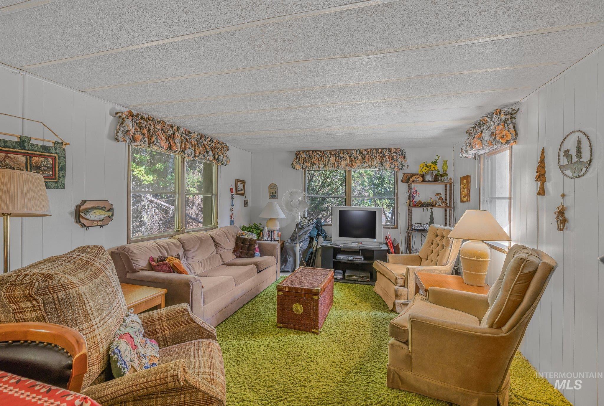 23379 High Dr, Worley, Idaho 83876, 2 Bedrooms, 1 Bathroom, Residential For Sale, Price $359,000,MLS 98954644