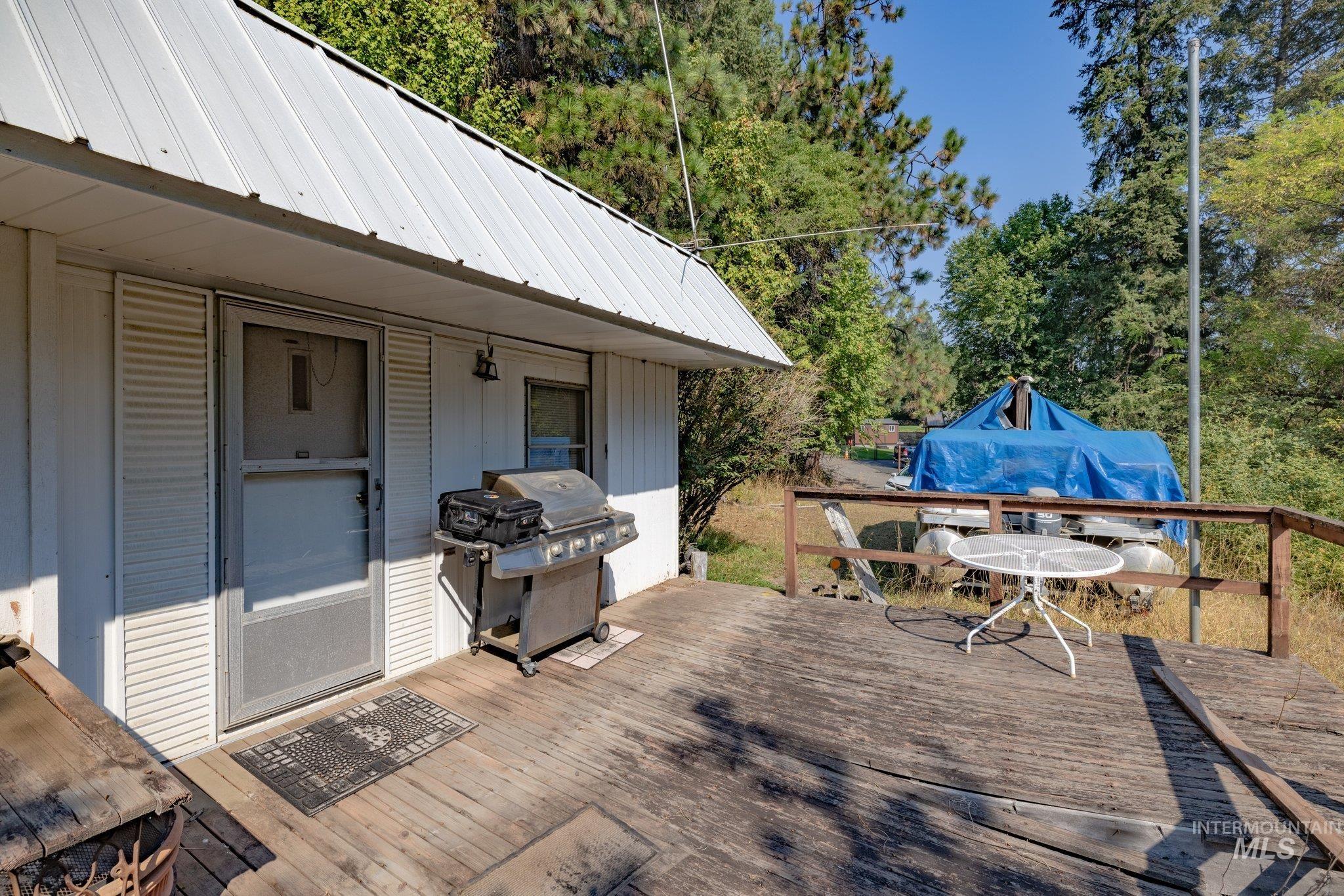 23379 High Dr, Worley, Idaho 83876, 2 Bedrooms, 1 Bathroom, Residential For Sale, Price $359,000,MLS 98954644