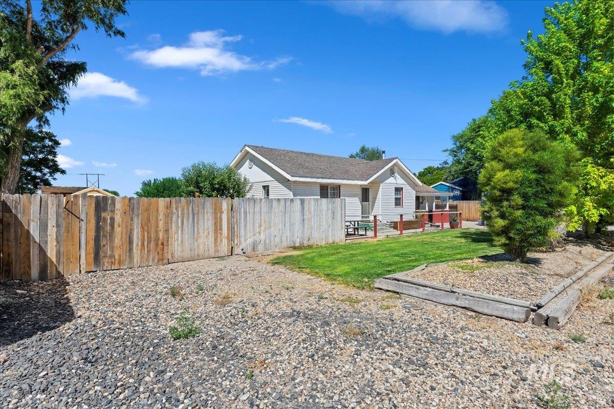 1150 S Park Street, Payette, Idaho 83661, 3 Bedrooms, 1 Bathroom, Residential For Sale, Price $324,990,MLS 98954654