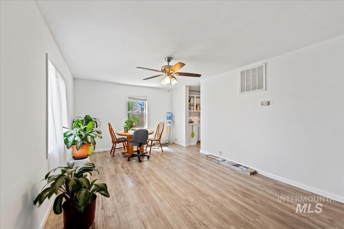 1150 S Park Street, Payette, Idaho 83661, 3 Bedrooms, 1 Bathroom, Residential For Sale, Price $324,990,MLS 98954654