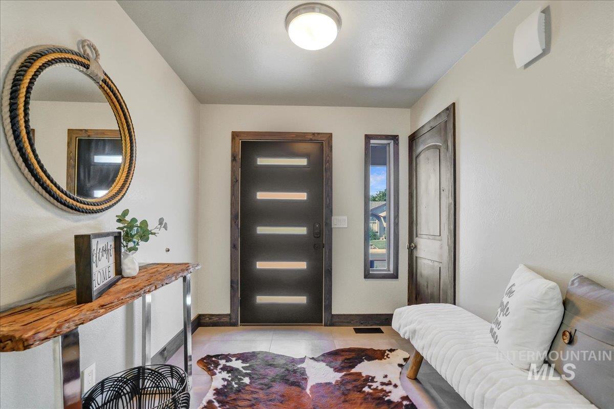 2630 Paintbrush Drive, Twin Falls, Idaho 83301, 3 Bedrooms, 2 Bathrooms, Residential For Sale, Price $535,000,MLS 98954690