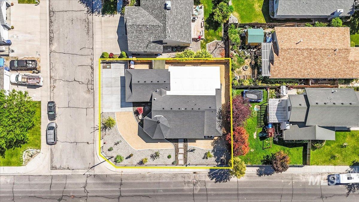 2630 Paintbrush Drive, Twin Falls, Idaho 83301, 3 Bedrooms, 2 Bathrooms, Residential For Sale, Price $535,000,MLS 98954690