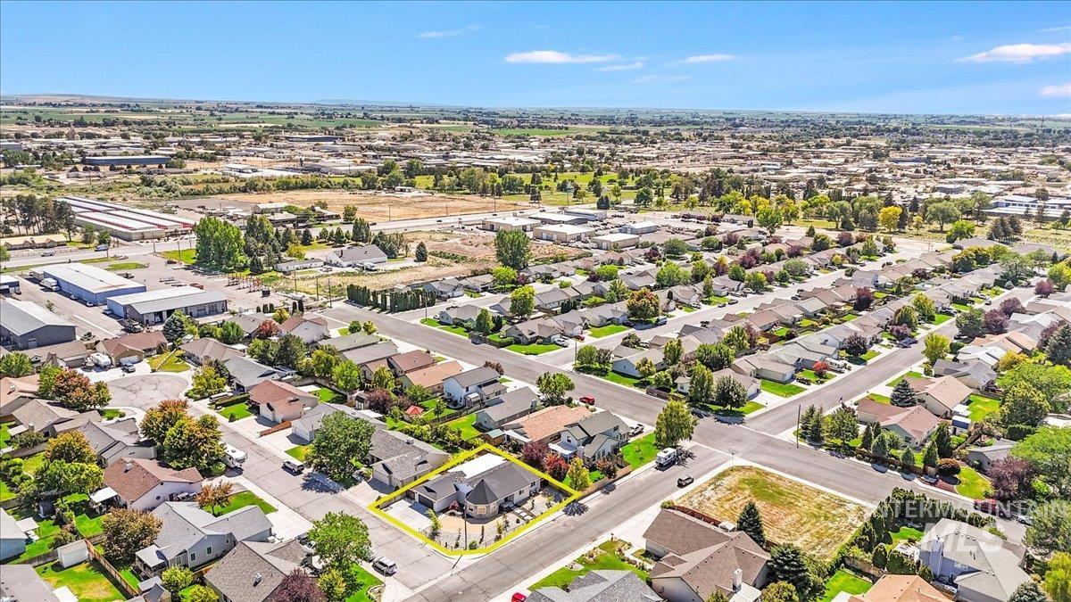 2630 Paintbrush Drive, Twin Falls, Idaho 83301, 3 Bedrooms, 2 Bathrooms, Residential For Sale, Price $535,000,MLS 98954690