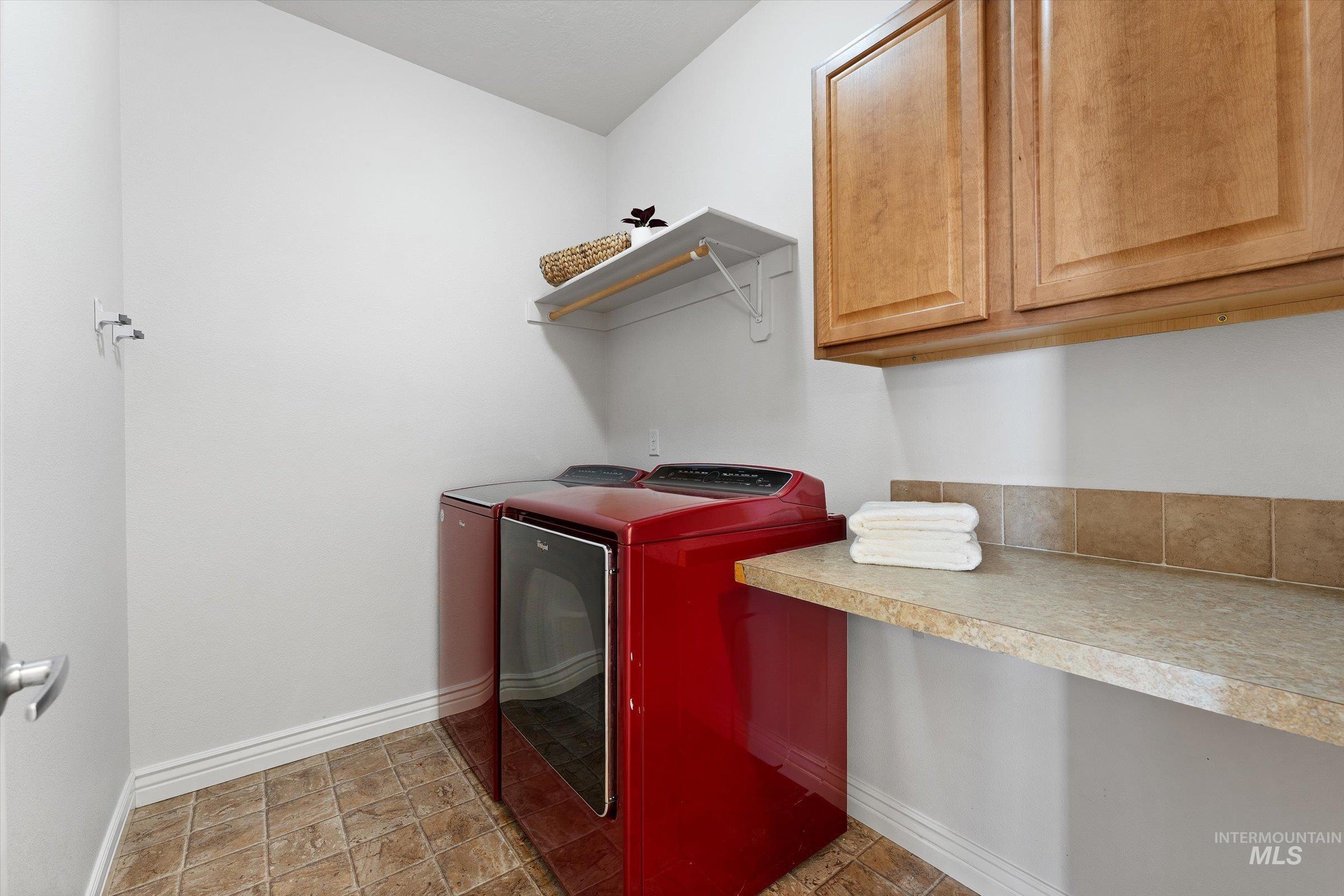 760 SW Josephine, Mountain Home, Idaho 83647, 3 Bedrooms, 2 Bathrooms, Residential For Sale, Price $343,000,MLS 98954767