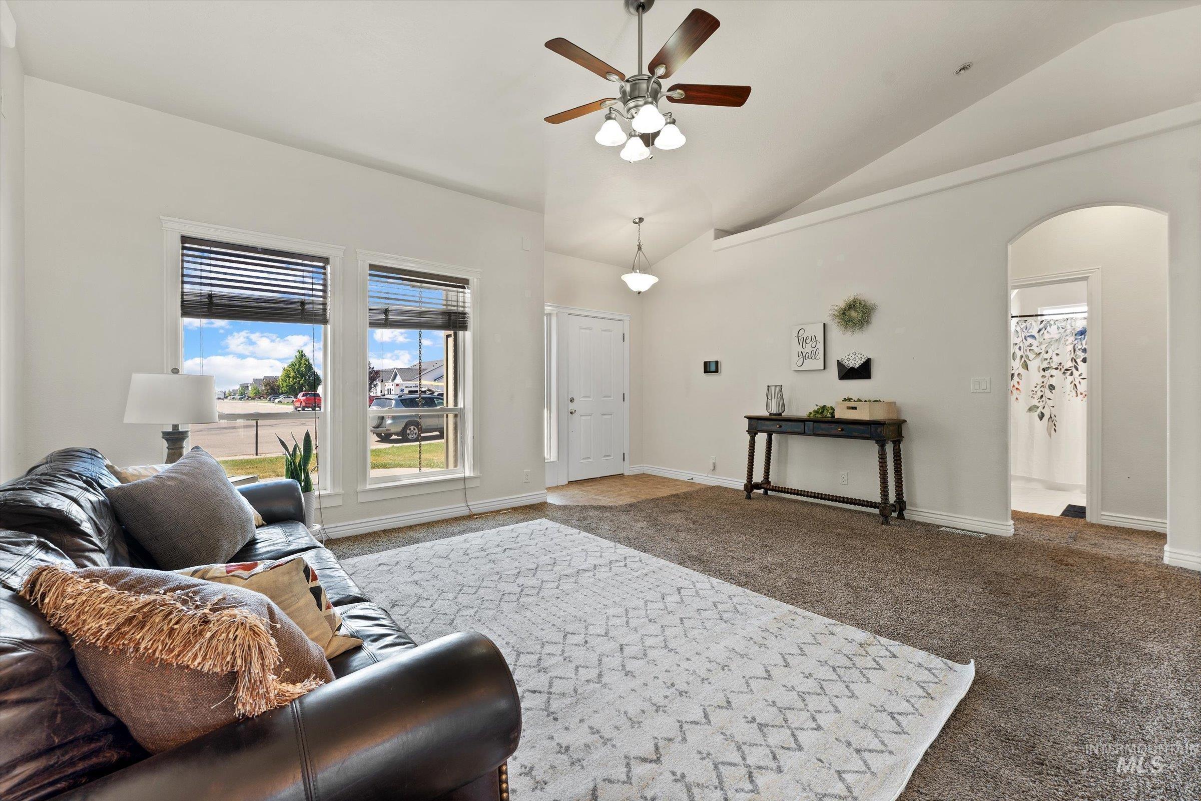 760 SW Josephine, Mountain Home, Idaho 83647, 3 Bedrooms, 2 Bathrooms, Residential For Sale, Price $343,000,MLS 98954767