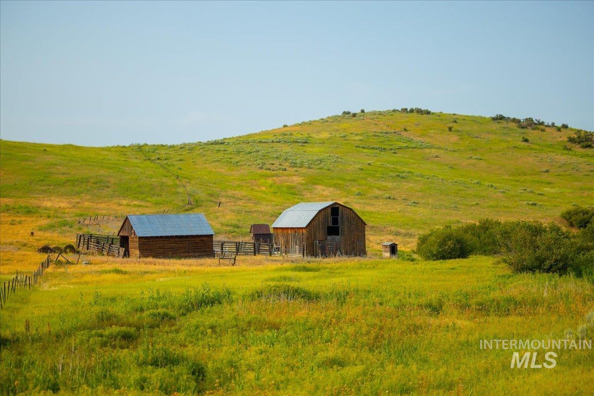 3127 US Hwy 95, Cambridge, Idaho 83610, 3 Bedrooms, 2 Bathrooms, Farm & Ranch For Sale, Price $7,450,000, 98954776