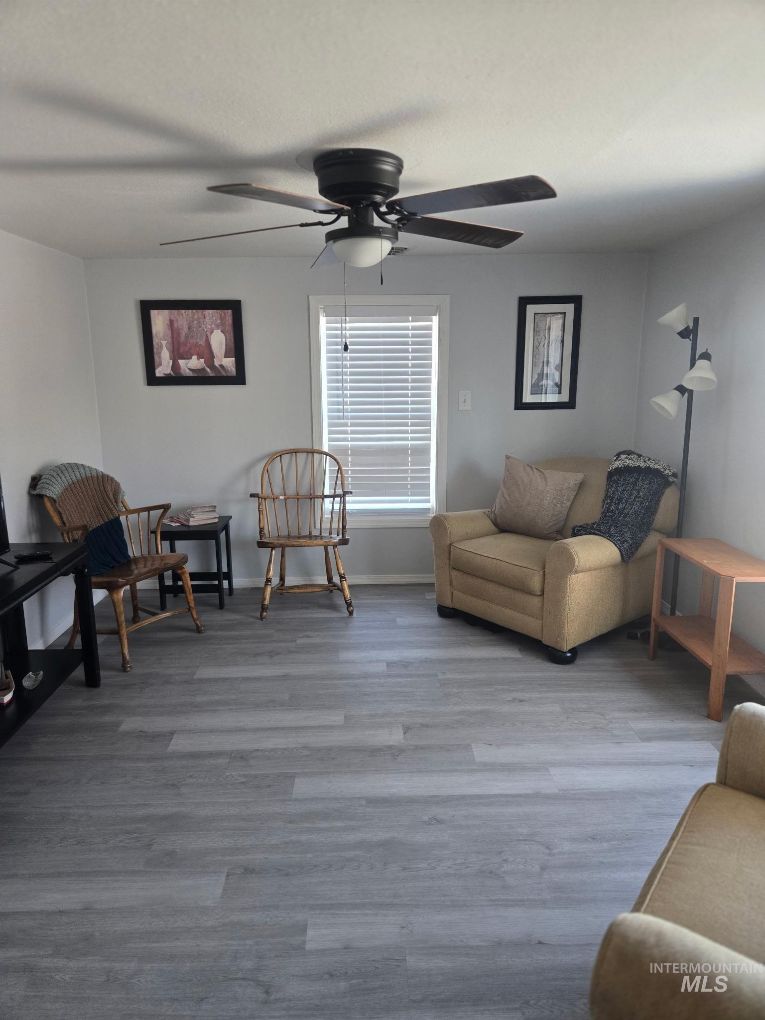 180 E South Street, Hagerman, Idaho 83332, 2 Bedrooms, 1 Bathroom, Residential For Sale, Price $199,000,MLS 98954894