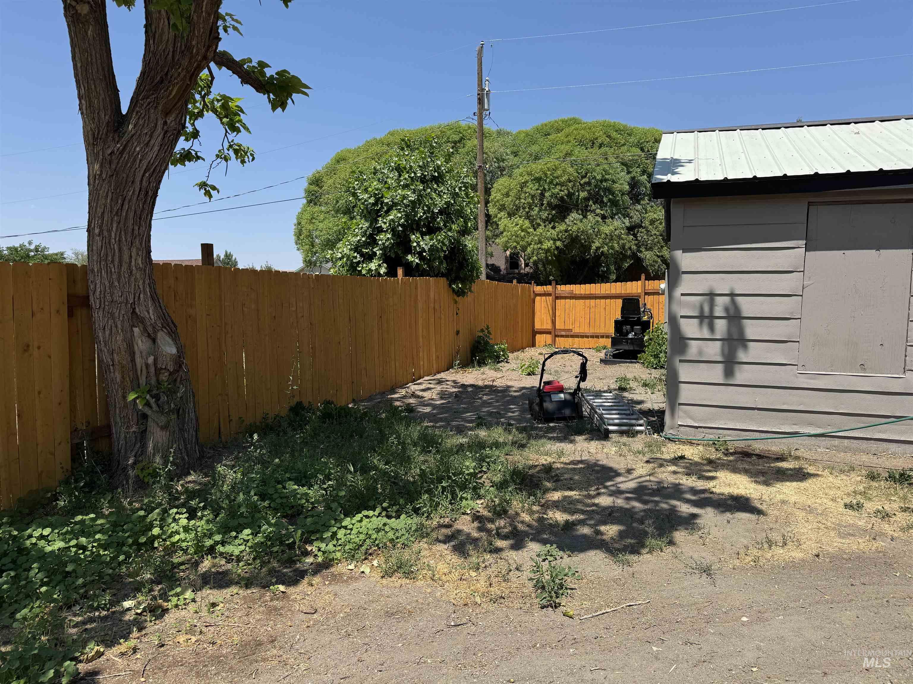 180 E South Street, Hagerman, Idaho 83332, 2 Bedrooms, 1 Bathroom, Residential For Sale, Price $199,000,MLS 98954894