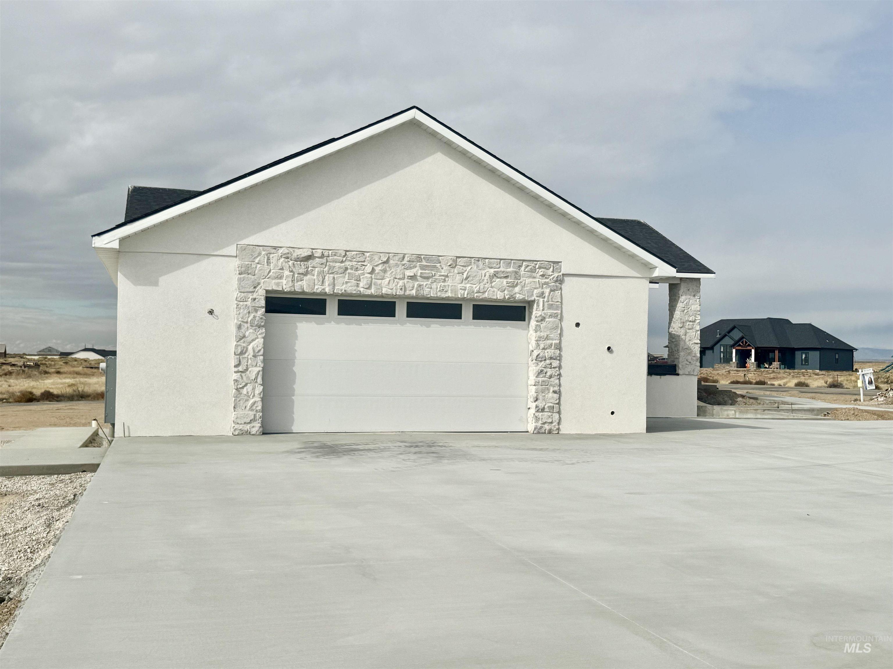 1951 E Bonanza Ct, Mountain Home, Idaho 83647-6482, 4 Bedrooms, 4.5 Bathrooms, Residential For Sale, Price $1,300,000,MLS 98954919