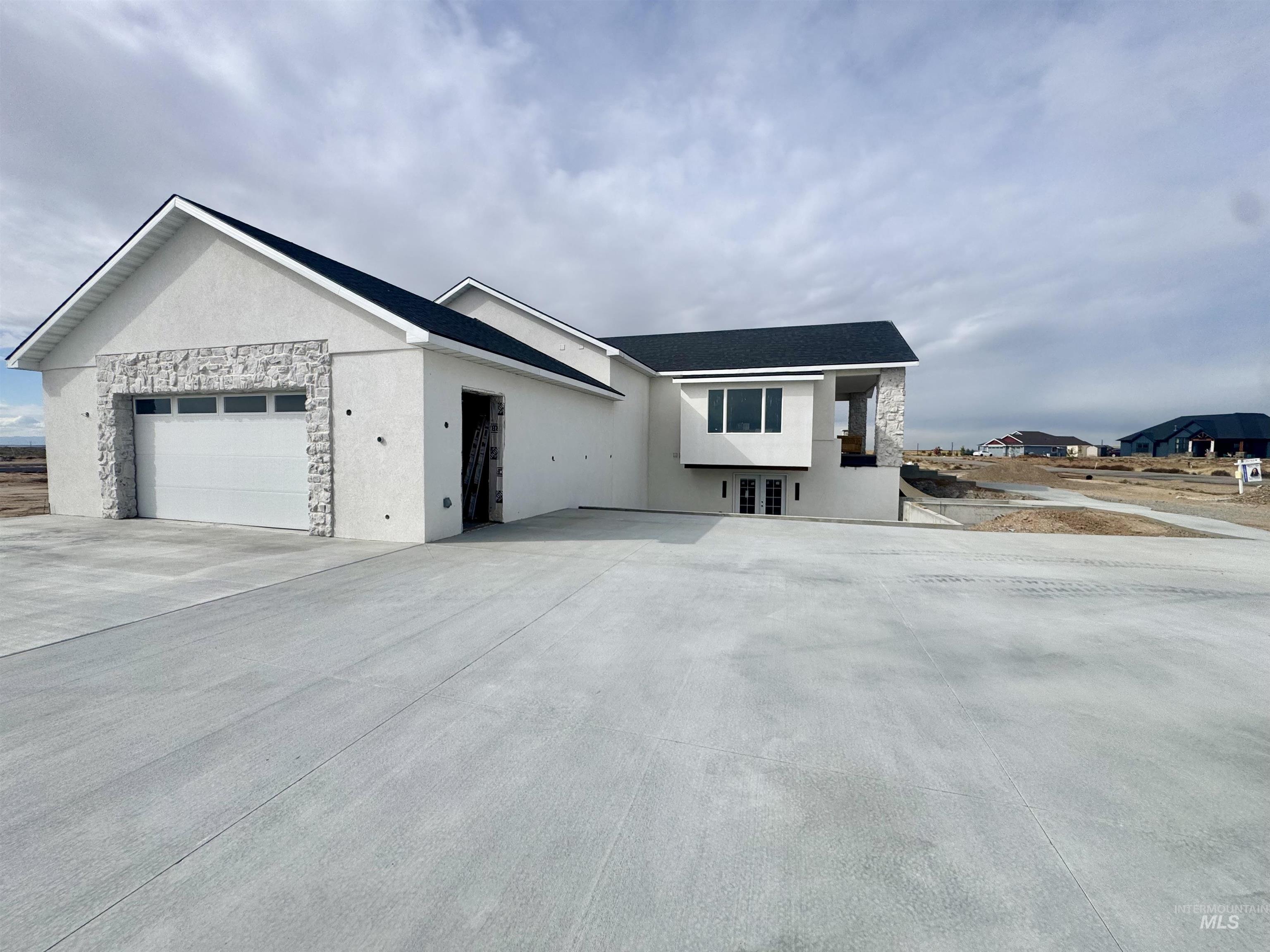 1951 E Bonanza Ct, Mountain Home, Idaho 83647-6482, 4 Bedrooms, 4.5 Bathrooms, Residential For Sale, Price $1,300,000,MLS 98954919