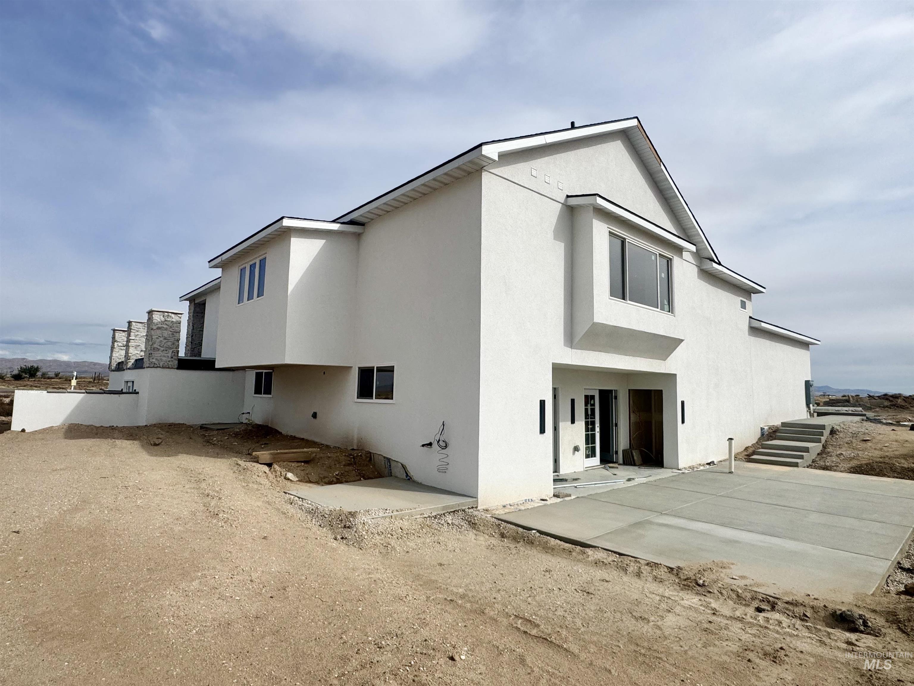 1951 E Bonanza Ct, Mountain Home, Idaho 83647-6482, 4 Bedrooms, 4.5 Bathrooms, Residential For Sale, Price $1,300,000,MLS 98954919