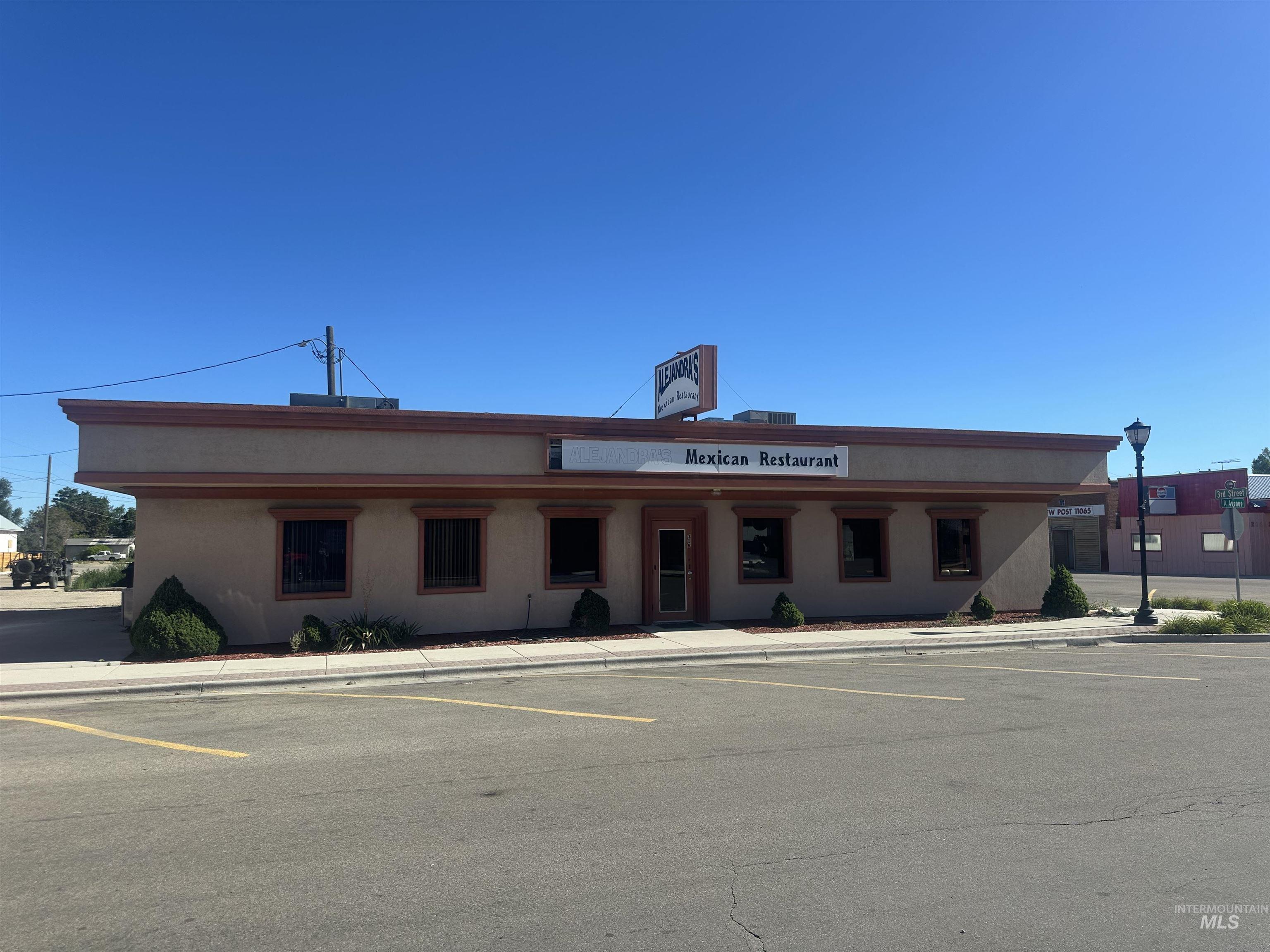 308 A Ave, Wilder, Idaho 83676, Business/Commercial For Sale, Price $565,000,MLS 98954956