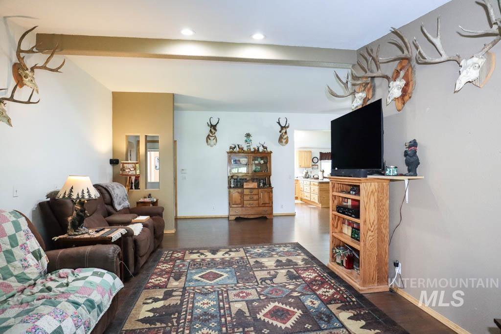 32290 Rice Road, Unity, Oregon 97884, 3 Bedrooms, 2 Bathrooms, Residential For Sale, Price $429,000,MLS 98954985