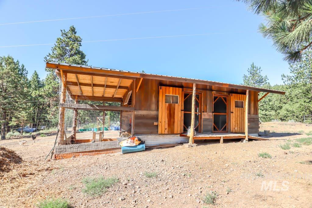 32290 Rice Road, Unity, Oregon 97884, 3 Bedrooms, 2 Bathrooms, Residential For Sale, Price $429,000,MLS 98954985