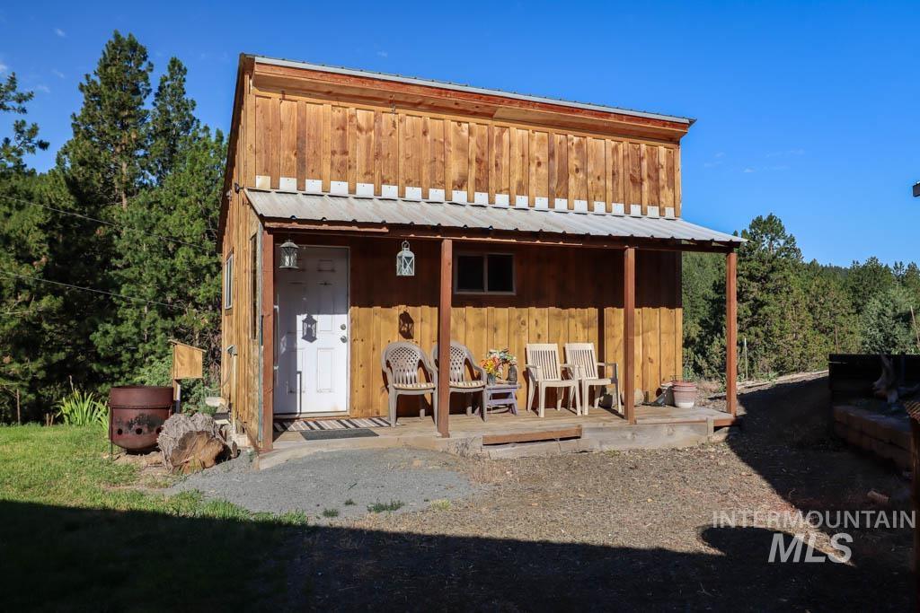 32290 Rice Road, Unity, Oregon 97884, 3 Bedrooms, 2 Bathrooms, Residential For Sale, Price $429,000,MLS 98954985