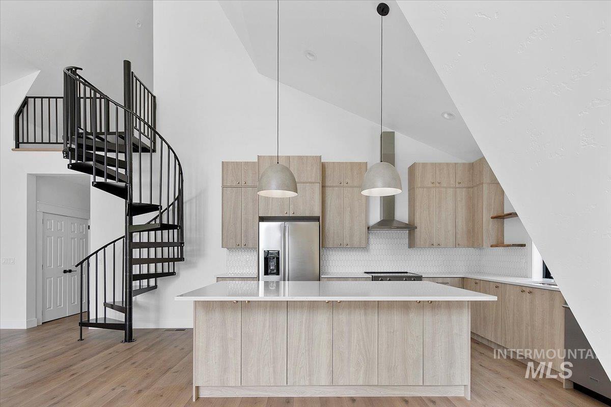 7 Moonglow Cir, Garden Valley, Idaho 83622, 2 Bedrooms, 2 Bathrooms, Residential For Sale, Price $725,000,MLS 98955061