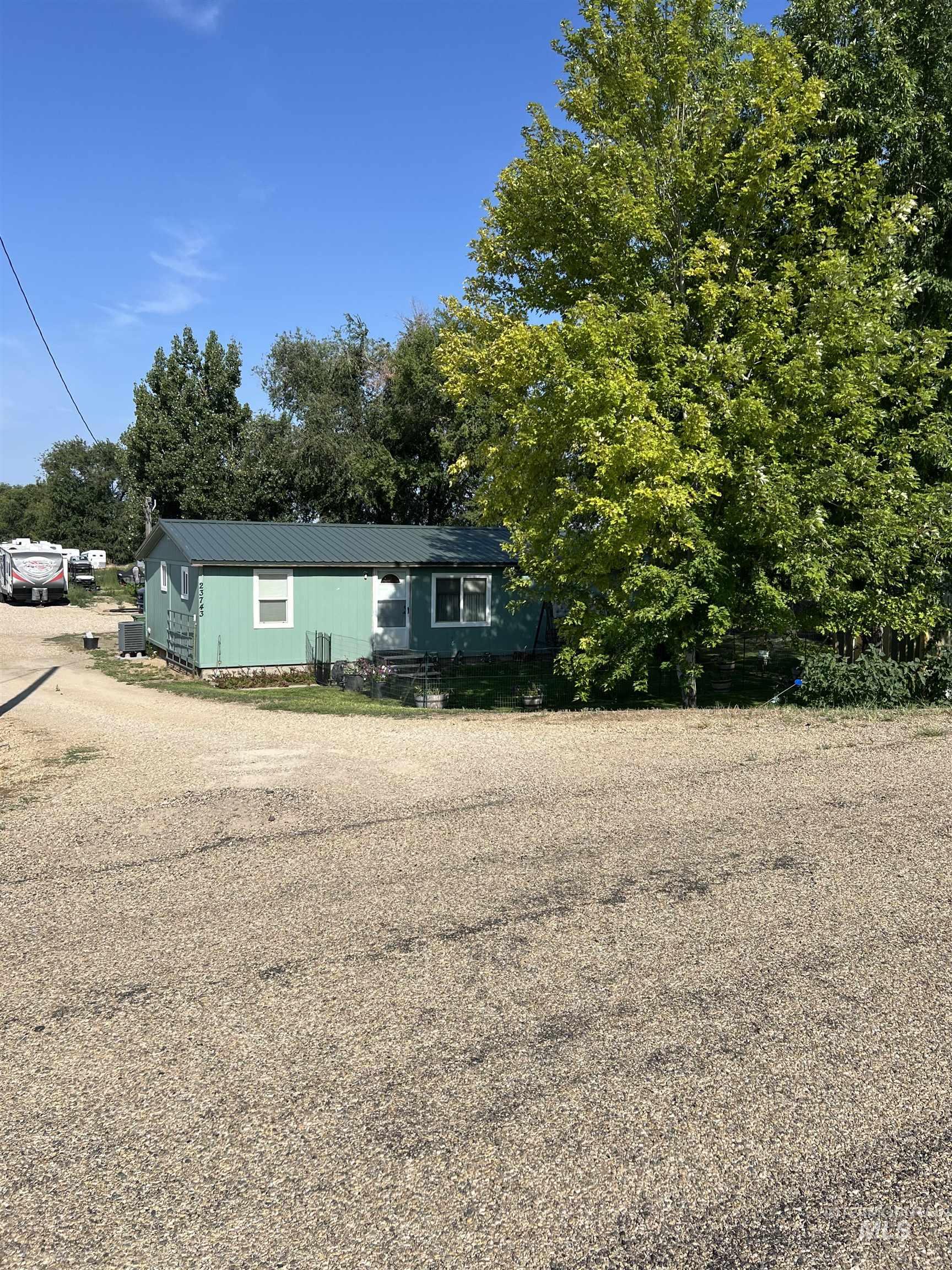 23743 Stephen Lane, Parma, Idaho 83660, 3 Bedrooms, 2 Bathrooms, Residential For Sale, Price $389,900,MLS 98955063