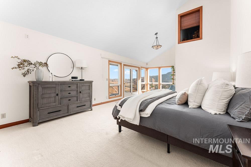 41 Whitehawk Way, Boise, Idaho 83716-3011, 5 Bedrooms, 4 Bathrooms, Residential For Sale, Price $1,649,000,MLS 98955072