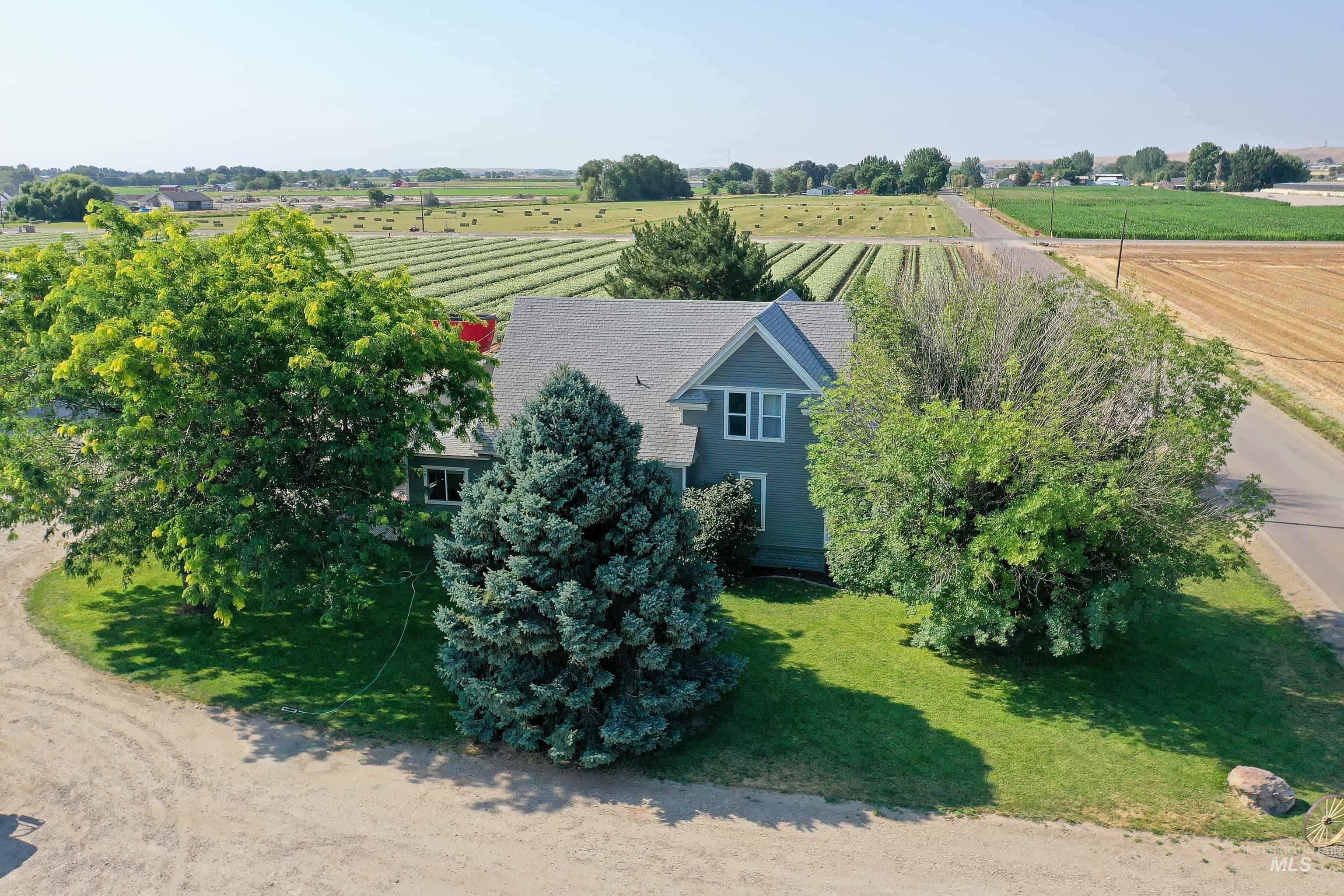 6040 Adams Road, New Plymouth, Idaho 83655, 4 Bedrooms, 3 Bathrooms, Residential For Sale, Price $694,000,MLS 98955076