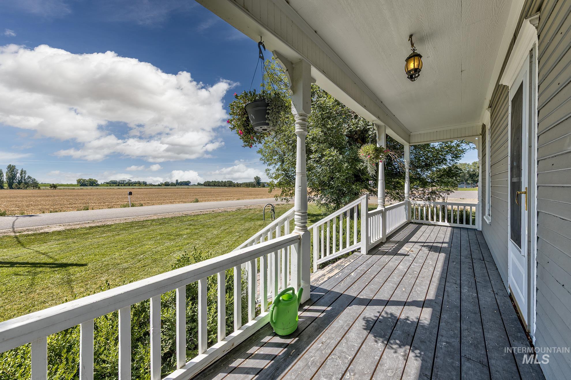 6040 Adams Road, New Plymouth, Idaho 83655, 4 Bedrooms, 3 Bathrooms, Residential For Sale, Price $694,000,MLS 98955076