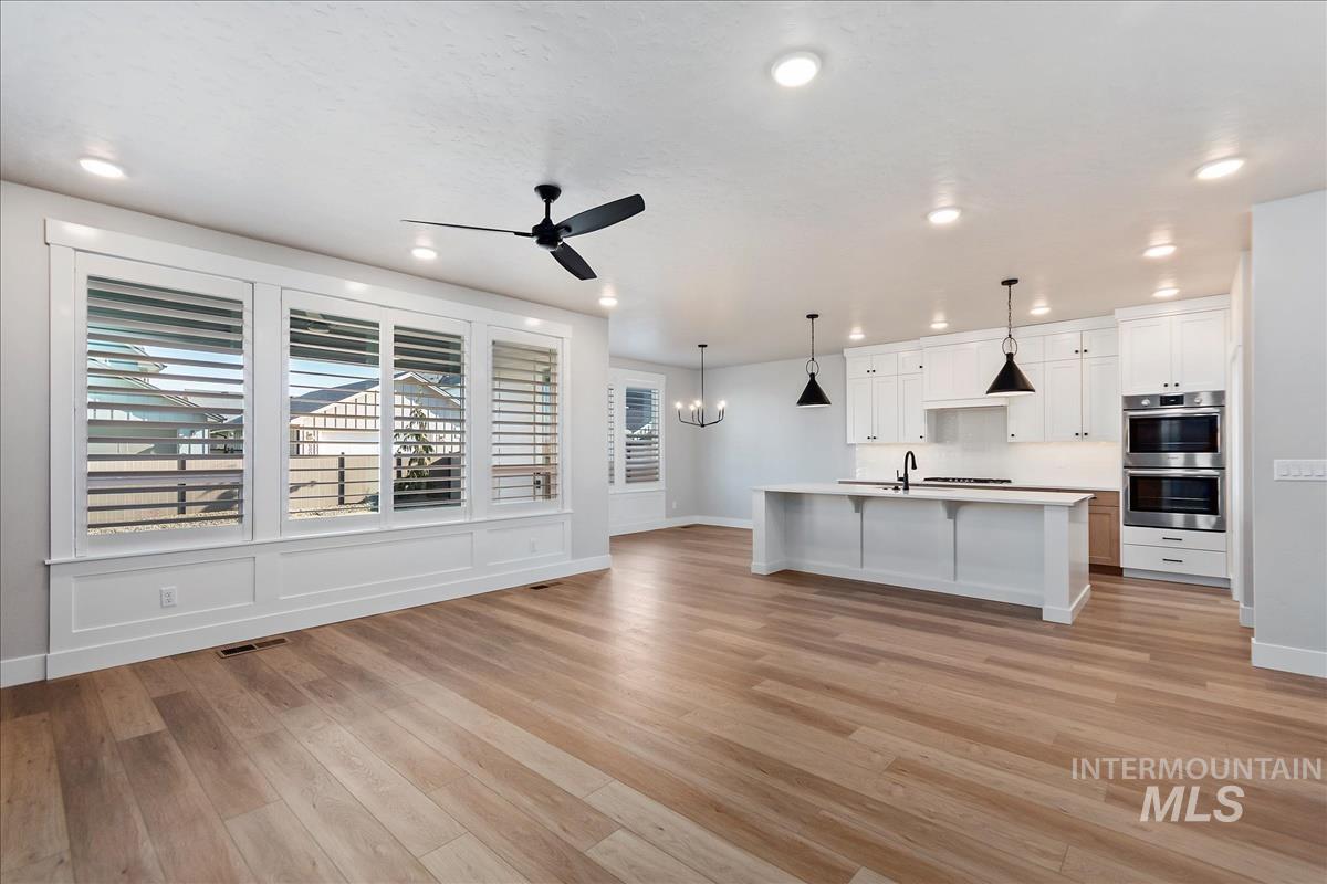 4595 N Camp Creek Ave, Meridian, Idaho 83646, 4 Bedrooms, 3.5 Bathrooms, Residential For Sale, Price $744,900,MLS 98955086